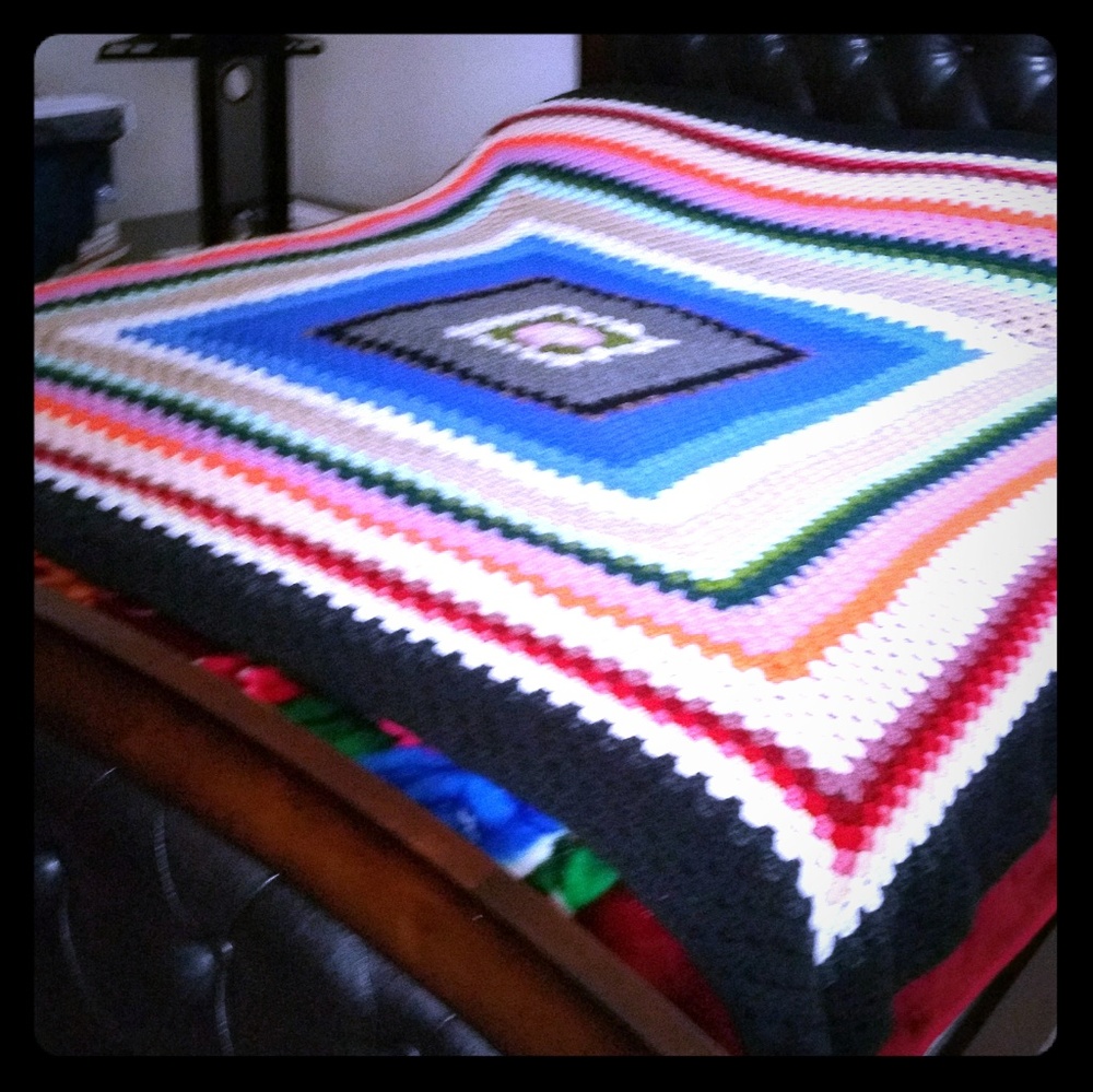 A queen size blanket